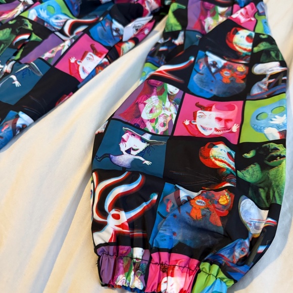 NEW Disney Jacket Adult XL Black Nightmare Before Christmas Windbreaker Parks - Picture 3 of 4